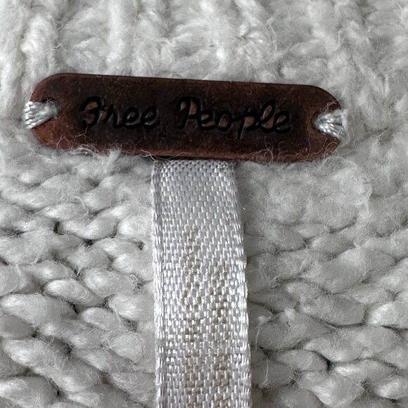 Free People Sweater Womens Medium Off-White Cotton Knitted Crew Neck Long Sleeve - Picture 5 of 12